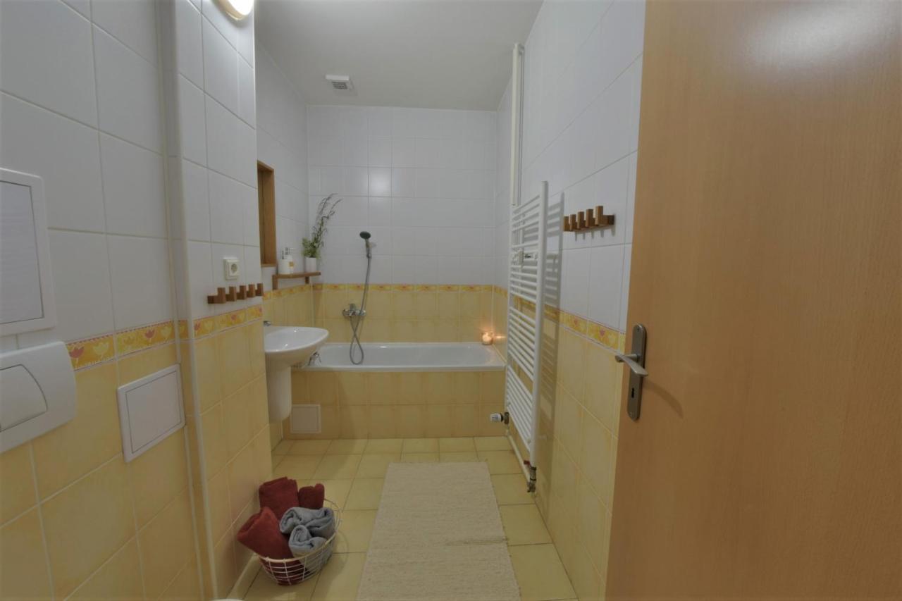 Kf Apartment Donovaly Bagian luar foto
